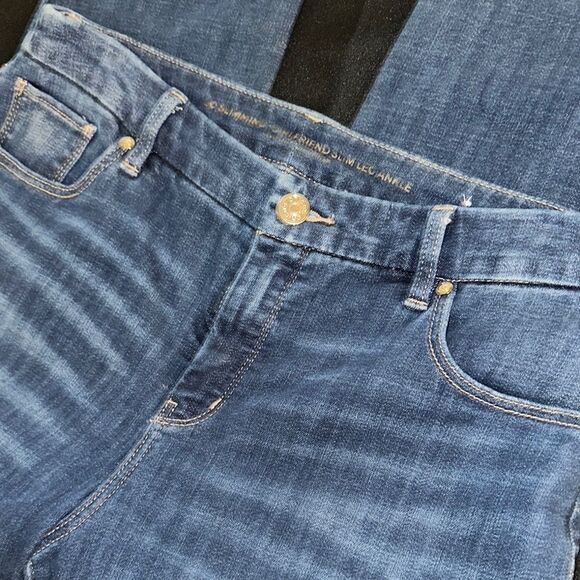 Chico’s So Slimming Classic Girlfriend Distressed  Women's Jeans Size Large-2 - Picture 6 of 12